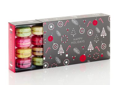 16_Happy_Holiday_Macaron_Travel